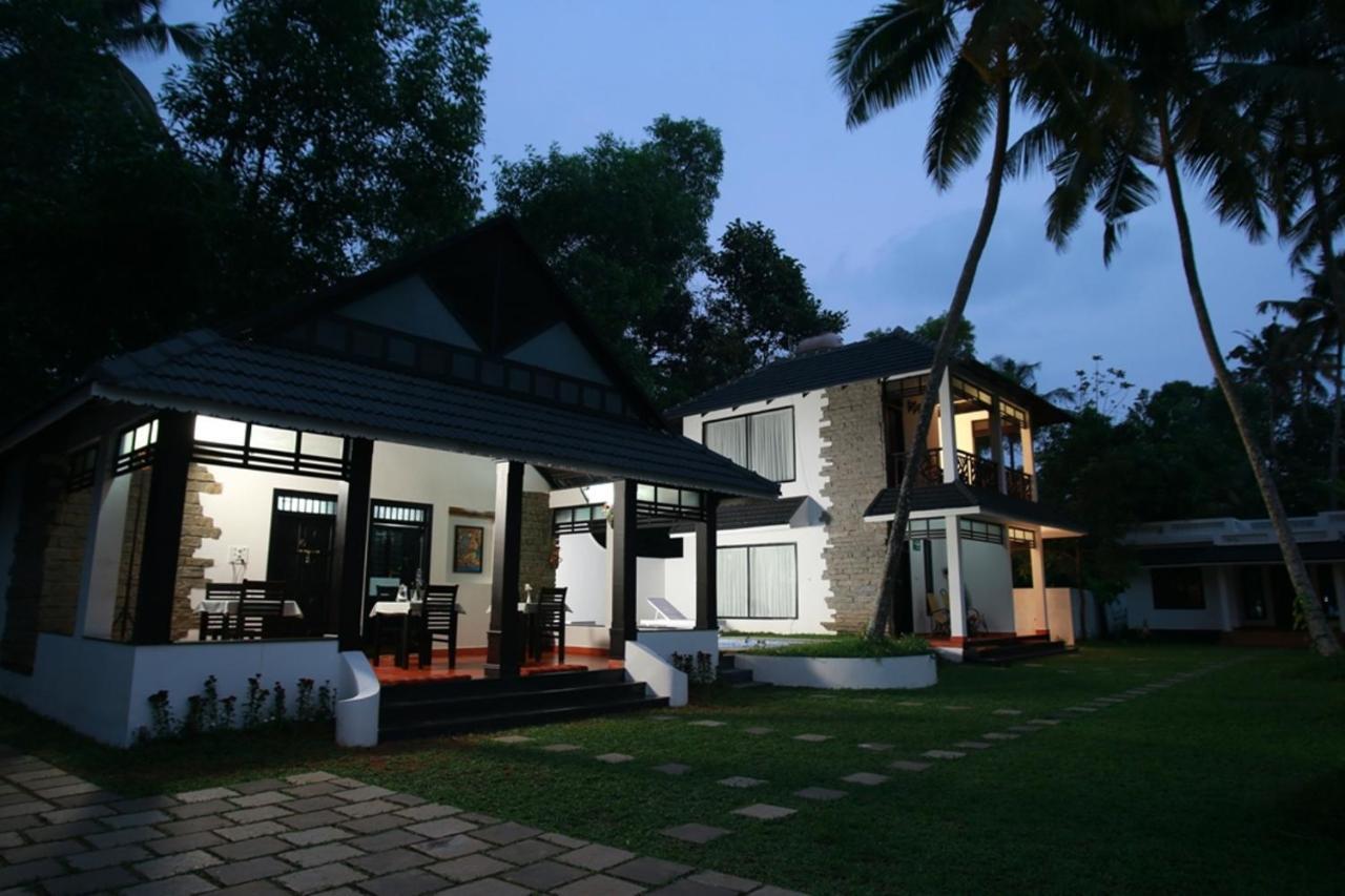 มายา บีช เฮาส์ บูติก เซอร์วิส วิลลา Villa มาราริคุลาม ภายนอก รูปภาพ